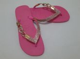 Havaianas com tira metálica e manta de Strass Dourado